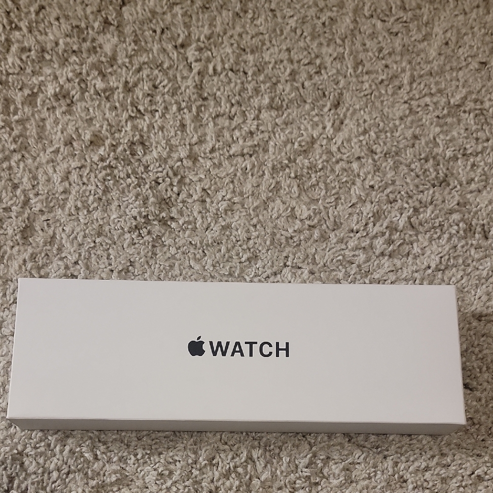 Apple Watch Packaging in White